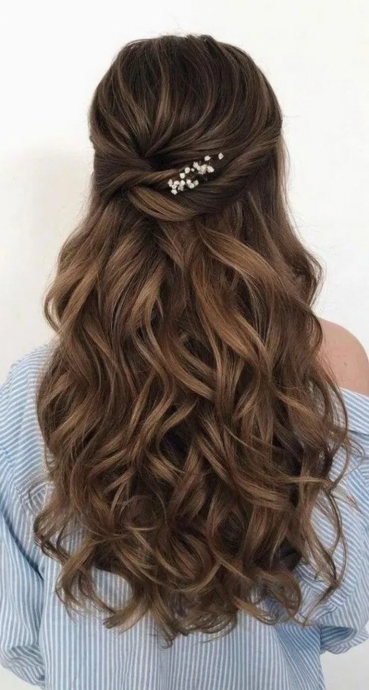 Prom Hairstyle Idea 1